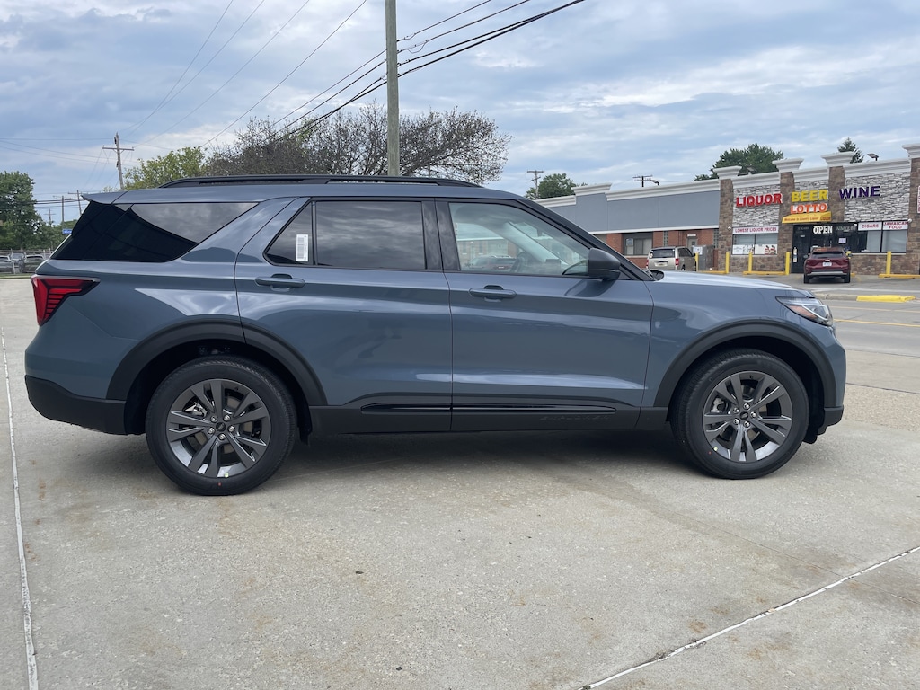 New 2026 Ford Explorer Active SUV