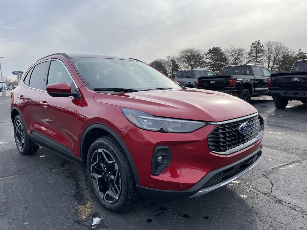 New 2026 Ford Escape Platinum SUV