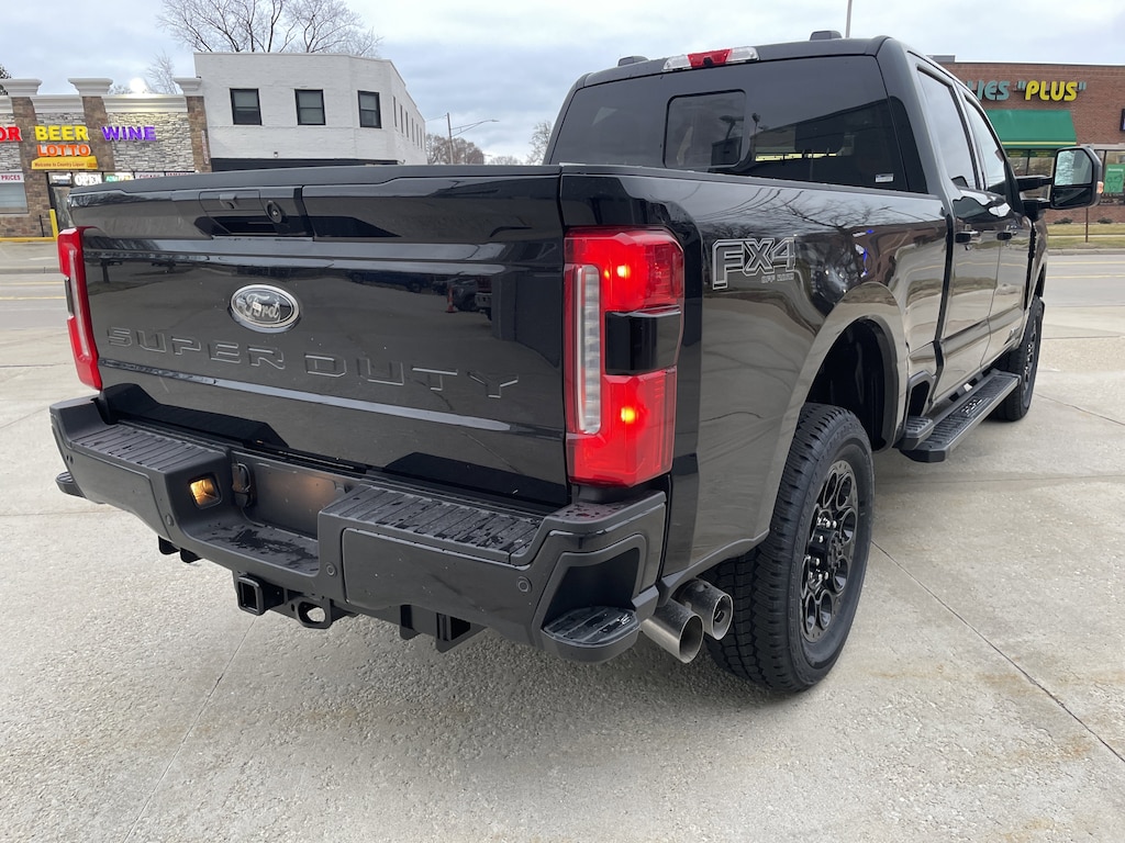 New 2026 Ford Super Duty F-250 Lariat TRUCK