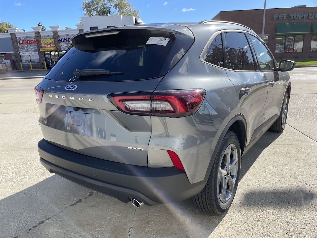 New 2026 Ford Escape ST-Line SUV