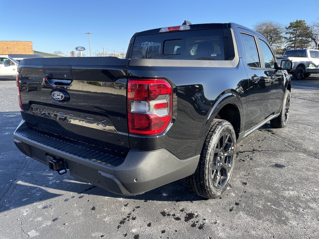 New 2025 Ford Maverick Lariat TRUCK