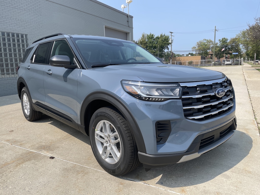 New 2026 Ford Explorer Active SUV