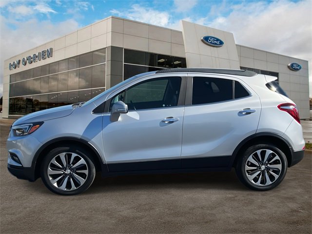 2019 Buick Encore Essence photo 2
