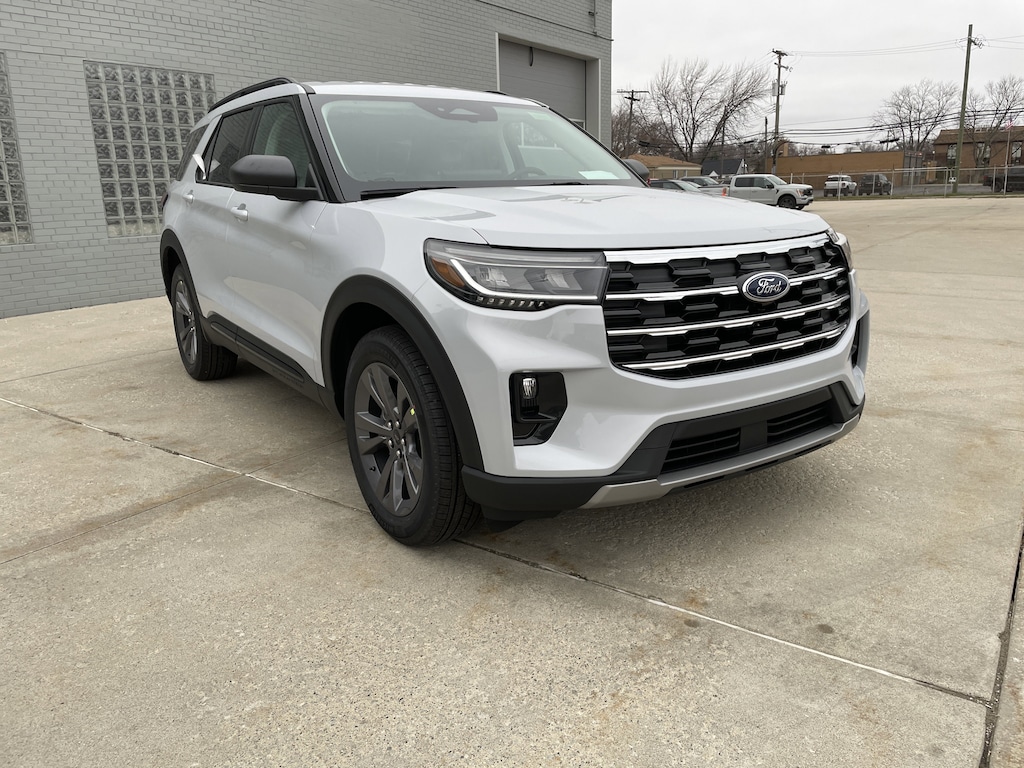 New 2026 Ford Explorer Active SUV