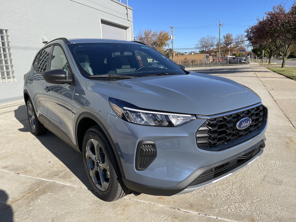 New 2026 Ford Escape ST-Line SUV