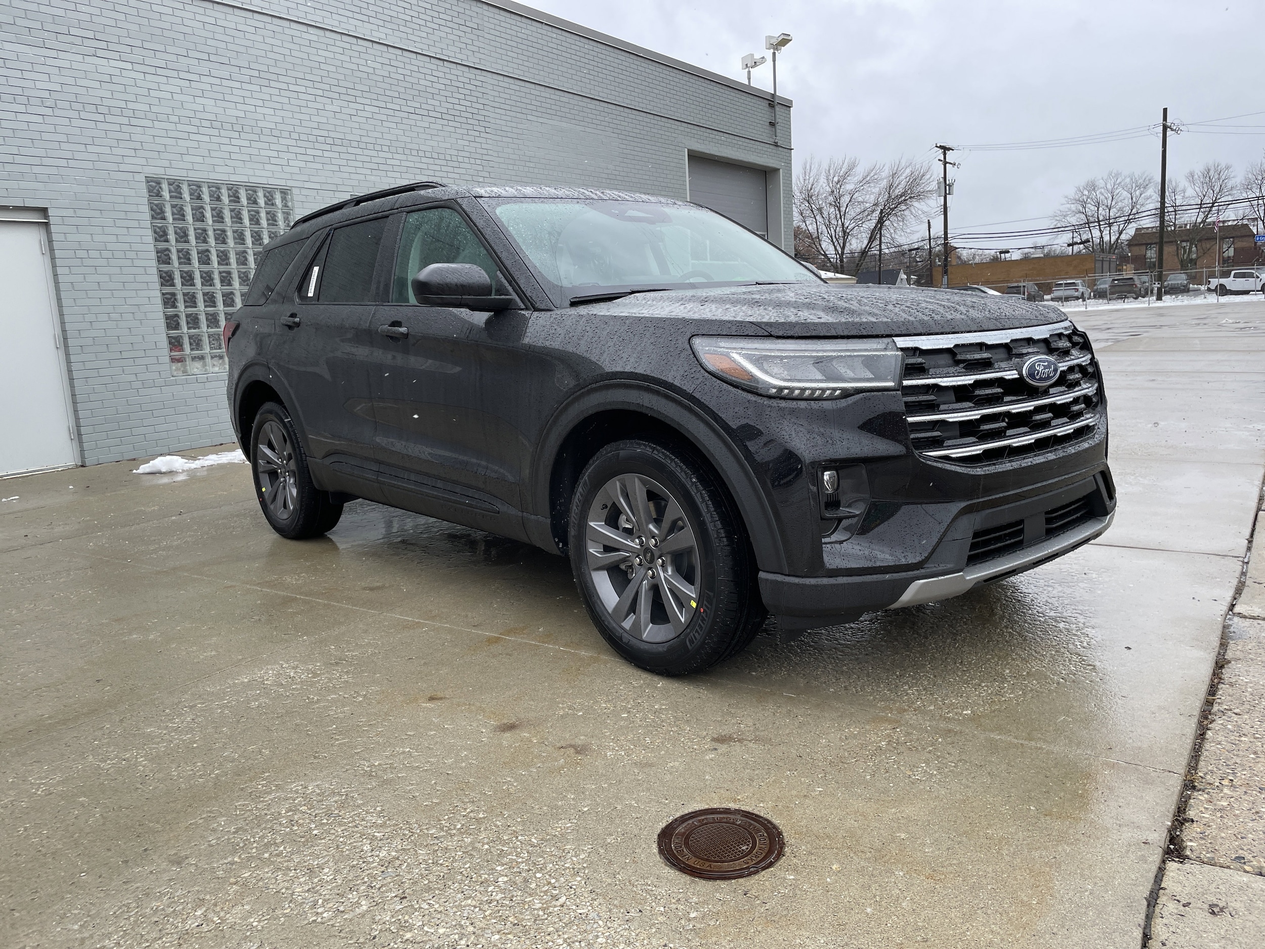 2026 Ford Explorer Active's photo