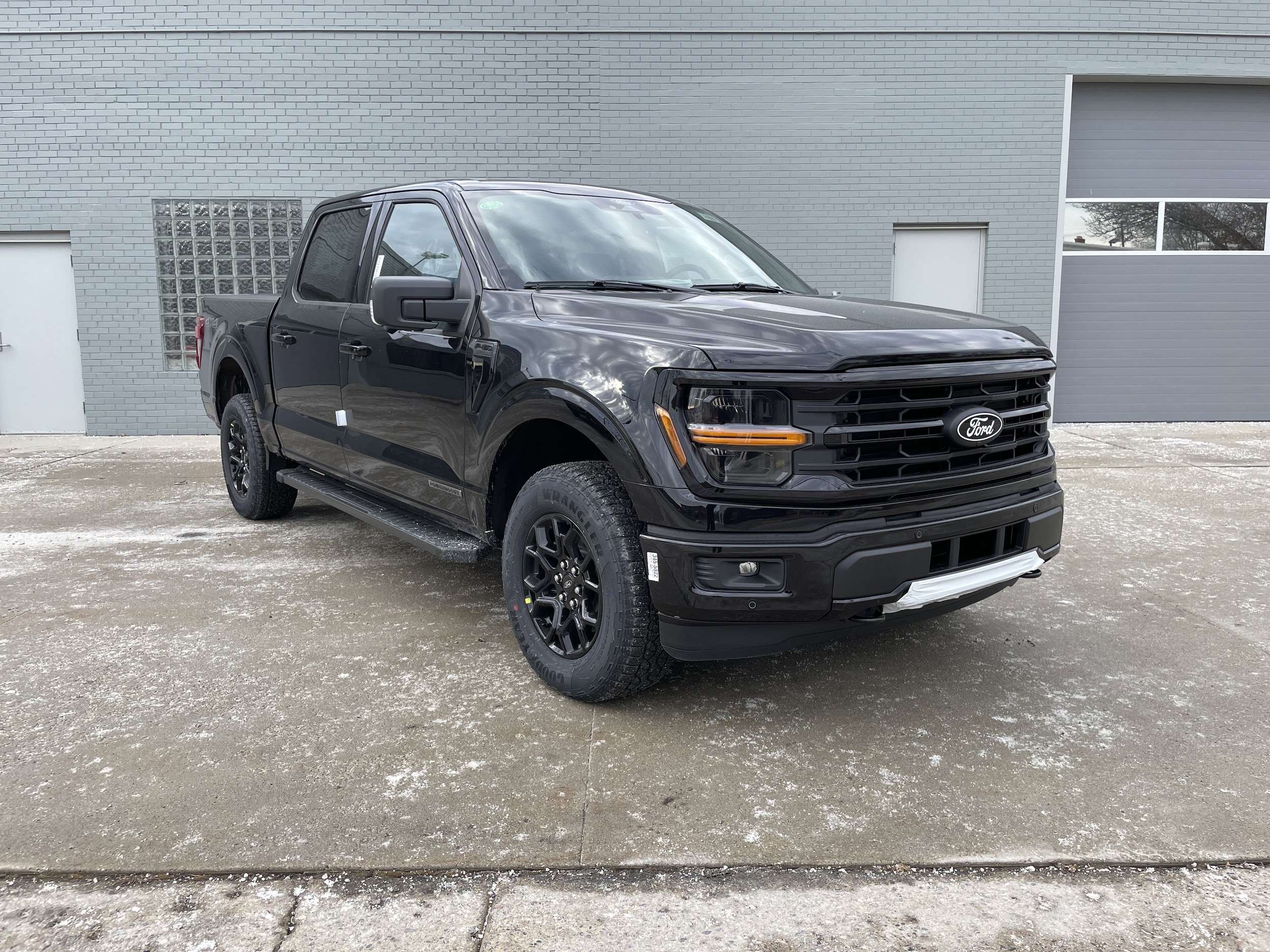 2025 Ford F-150 XLT's photo