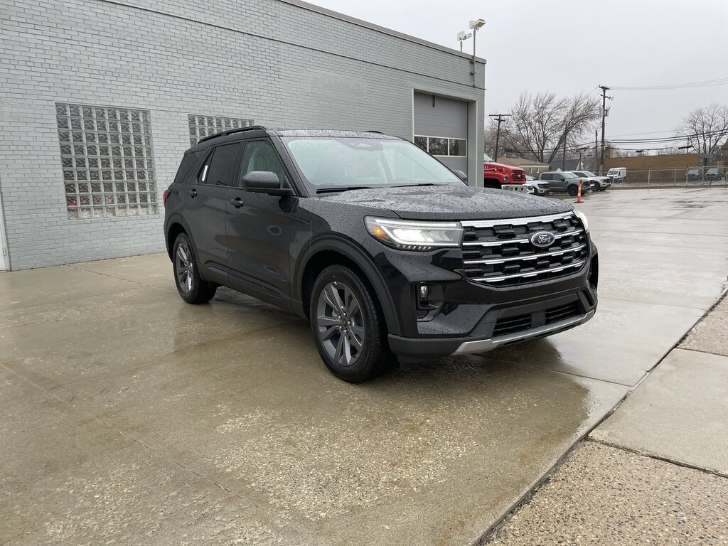 New 2026 Ford Explorer Active SUV
