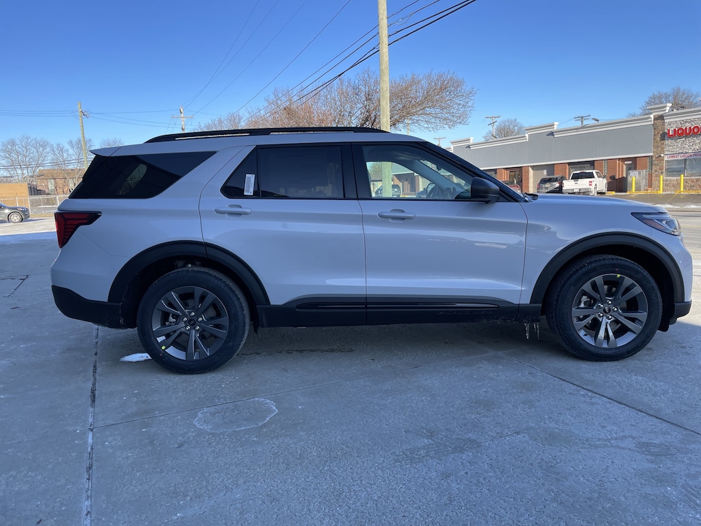 New 2026 Ford Explorer Active SUV