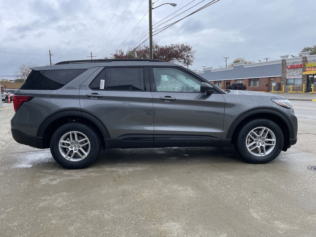 New 2026 Ford Explorer Active SUV