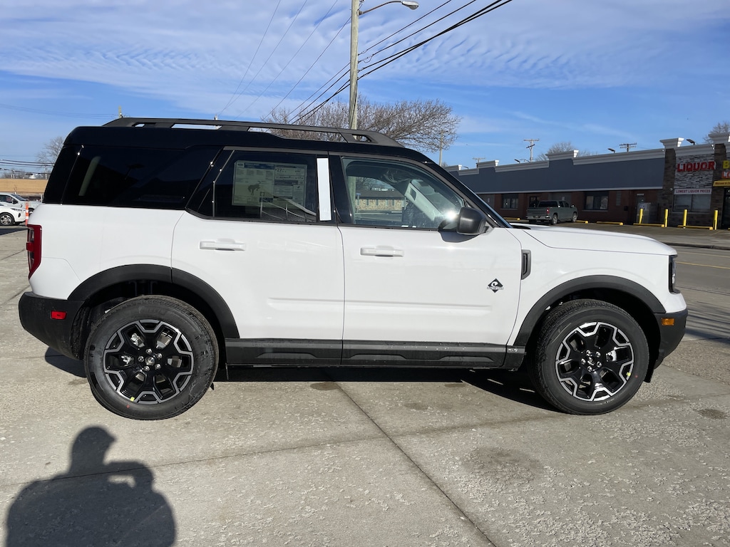 New 2025 Ford Bronco Sport Outer Banks SUV