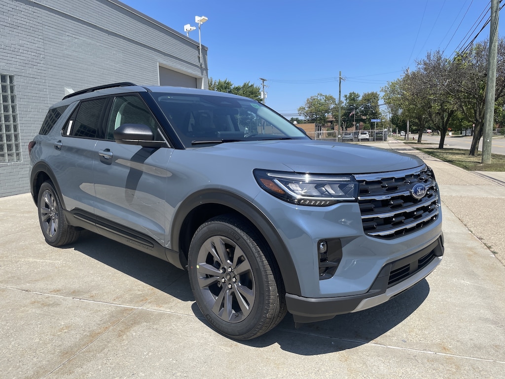 New 2026 Ford Explorer Active SUV