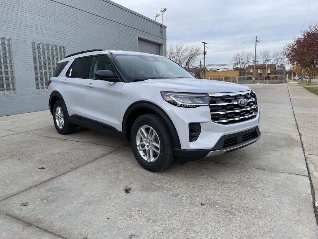 New 2026 Ford Explorer Active SUV