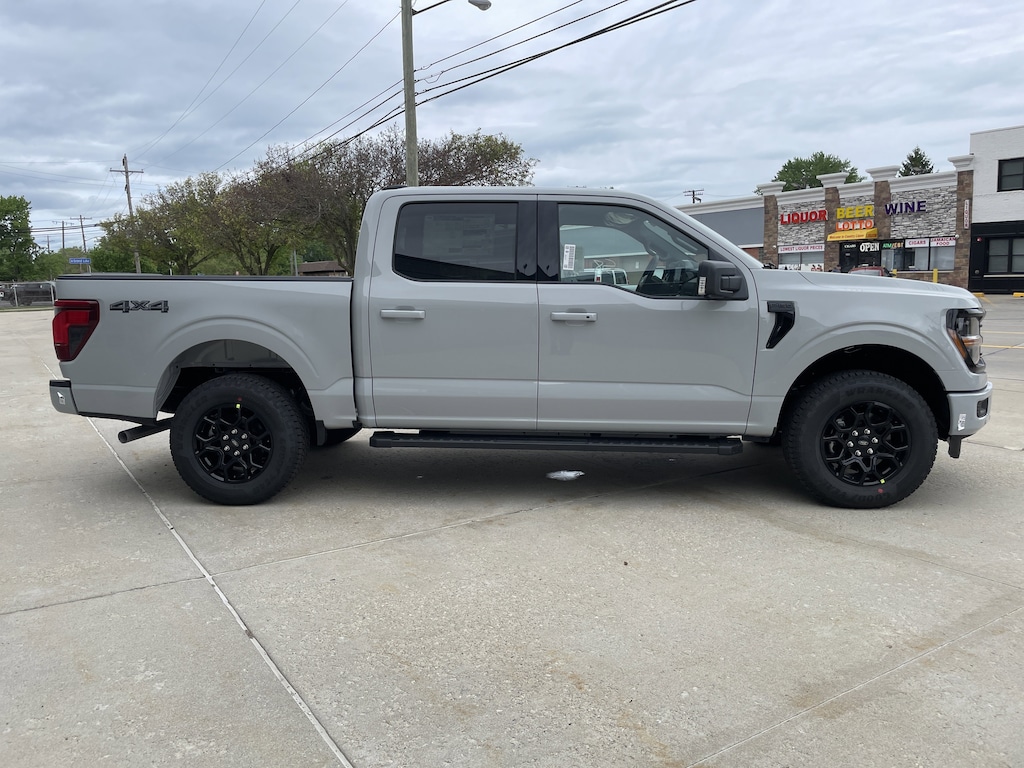 New 2026 Ford F-150 XLT TRUCK