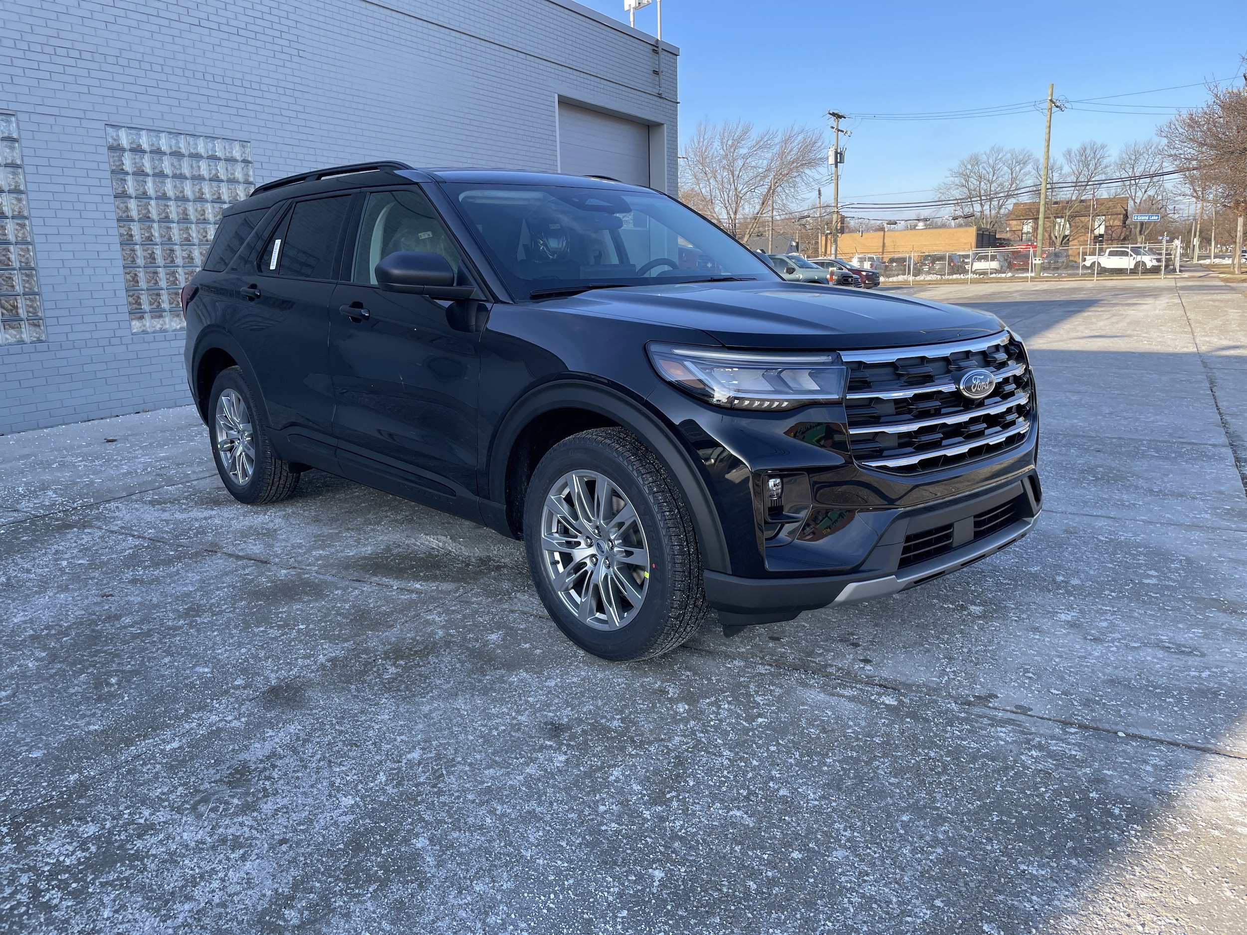 2026 Ford Explorer Active's photo