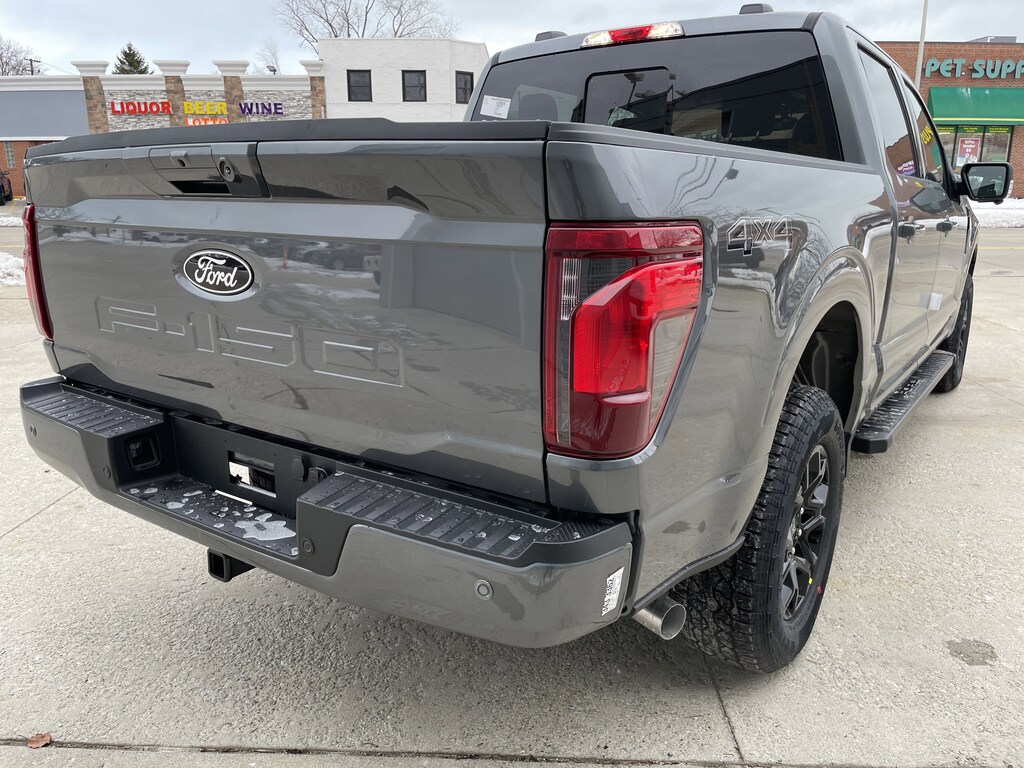 New 2025 Ford F-150 XLT TRUCK