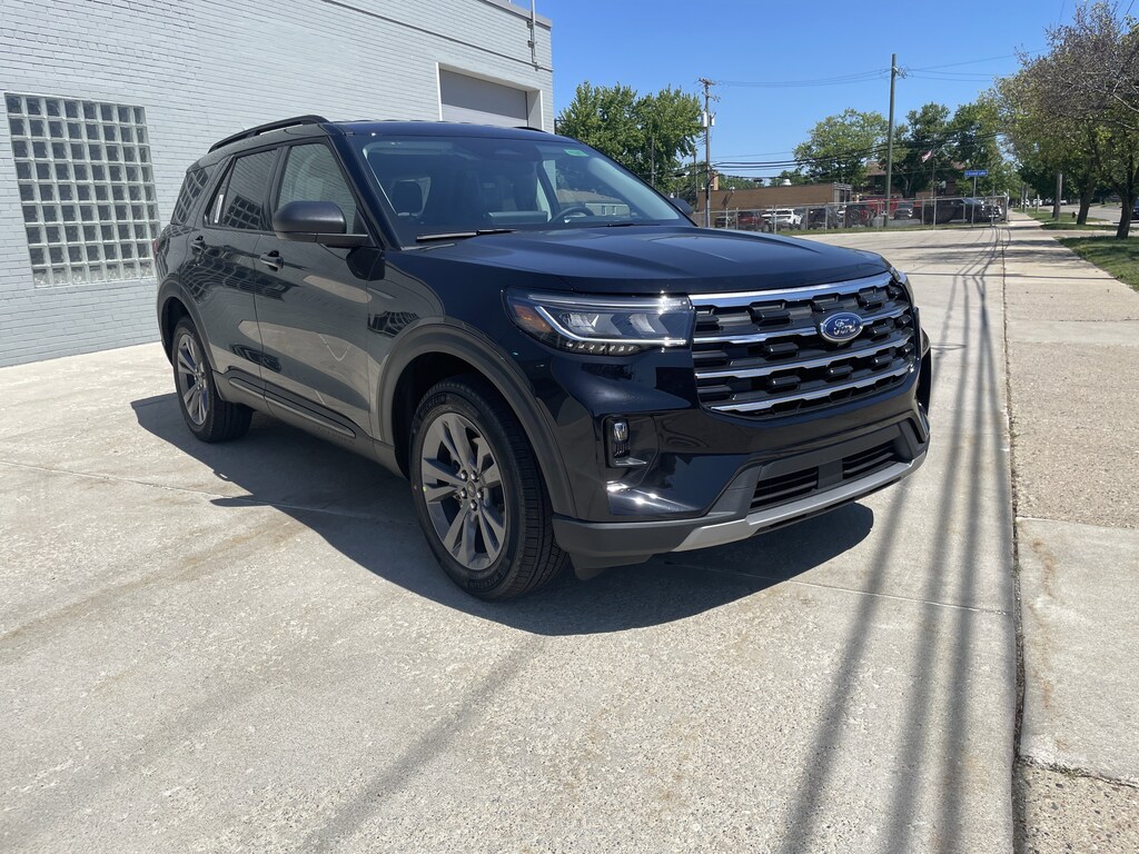 New 2026 Ford Explorer Active SUV