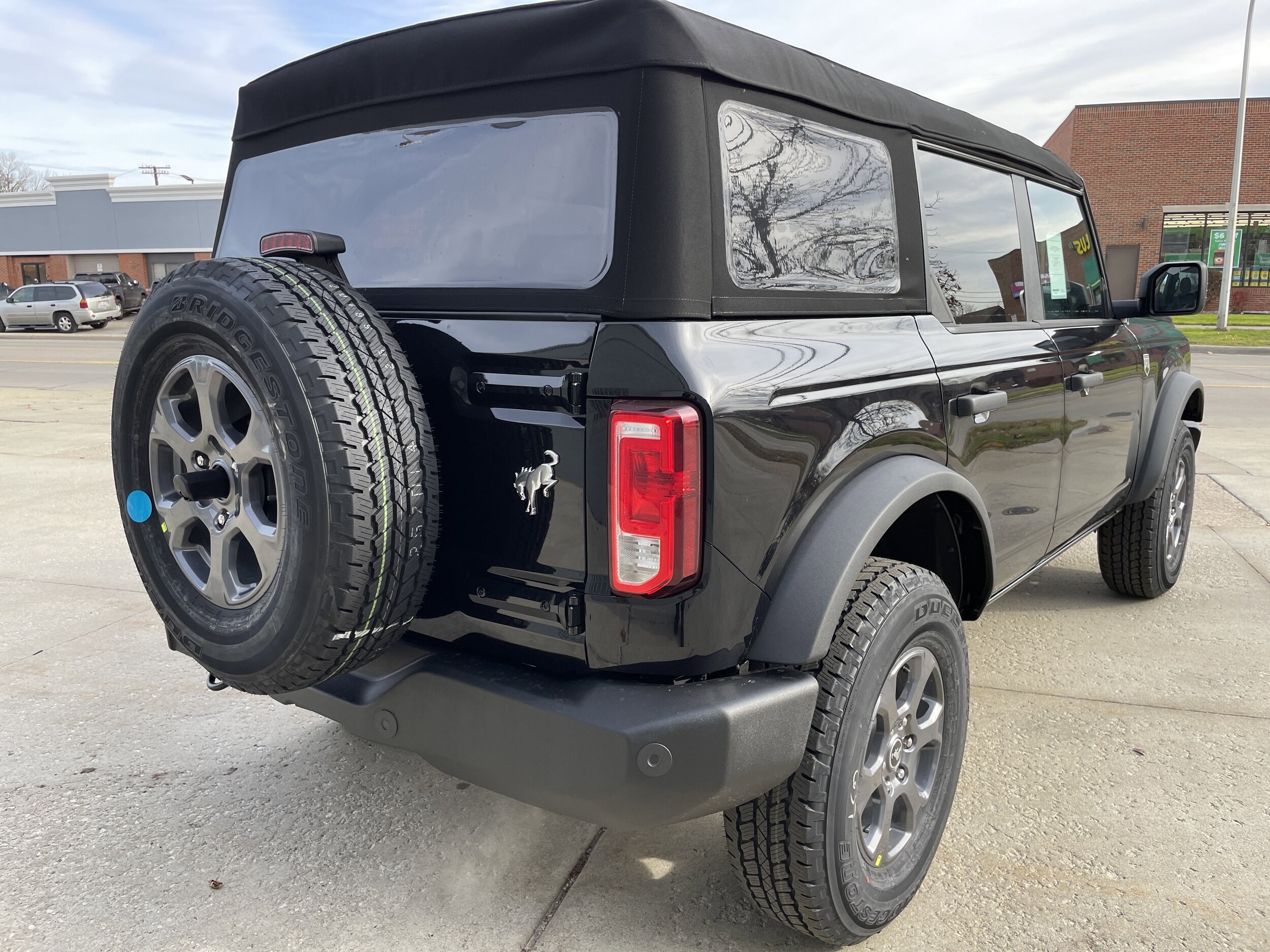 2025 Ford Bronco Big Bend photo 3