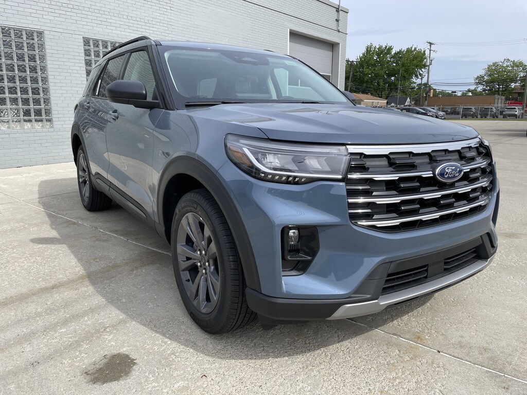New 2026 Ford Explorer Active SUV