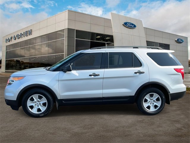 2014 Ford Explorer Base photo 2