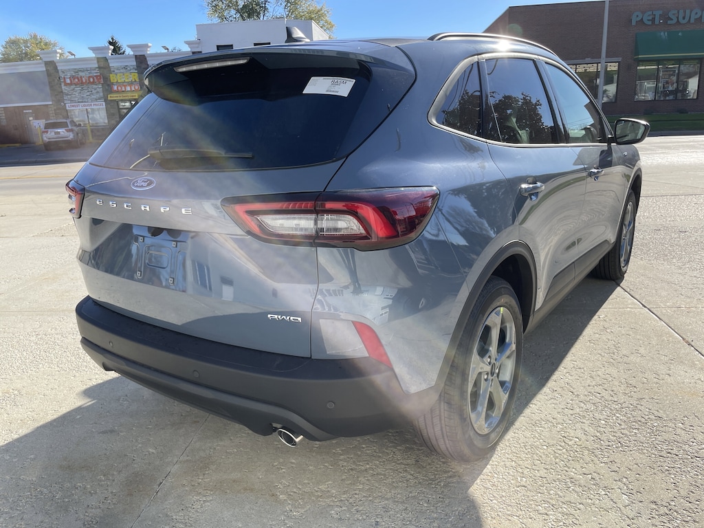 New 2026 Ford Escape ST-Line SUV