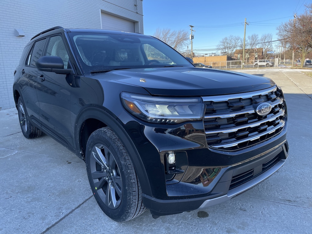 New 2026 Ford Explorer Active SUV
