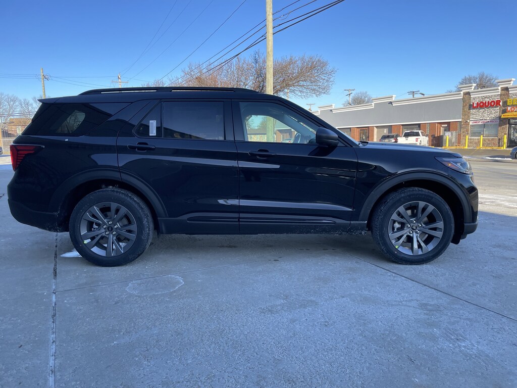 New 2026 Ford Explorer Active SUV