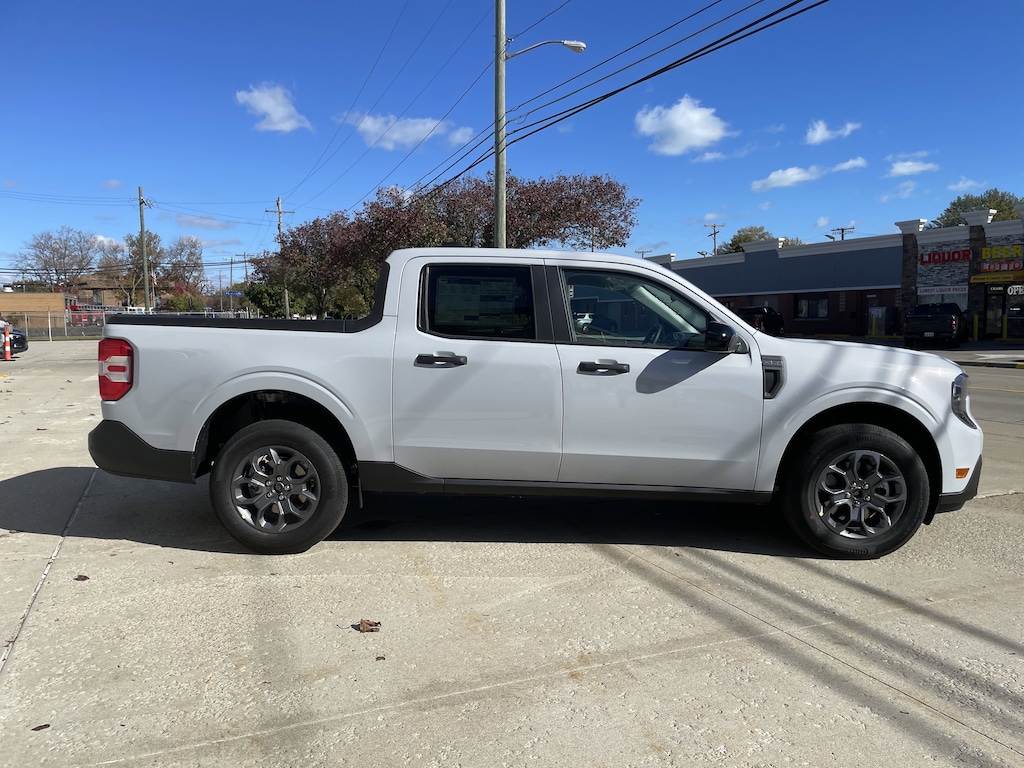 New 2025 Ford Maverick XLT TRUCK