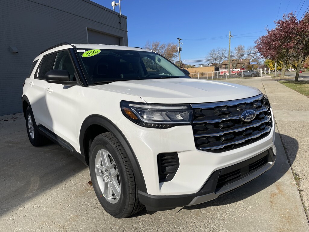 New 2025 Ford Explorer Active SUV