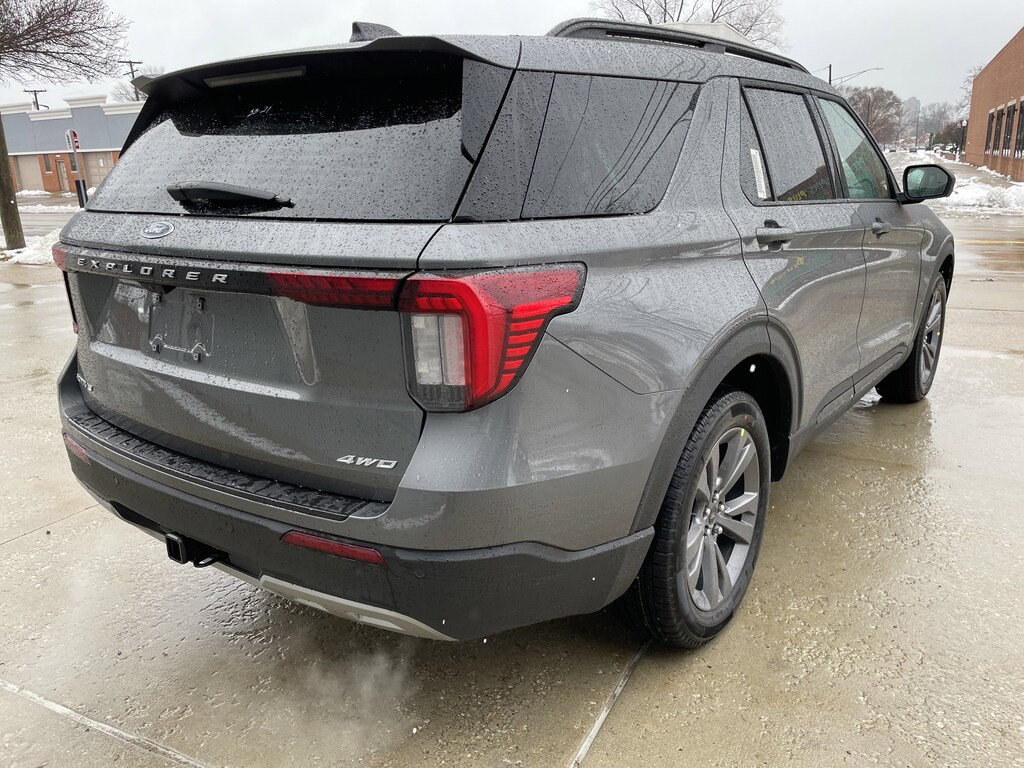 New 2026 Ford Explorer Active SUV