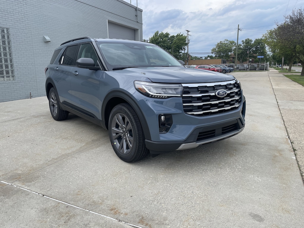 New 2026 Ford Explorer Active SUV