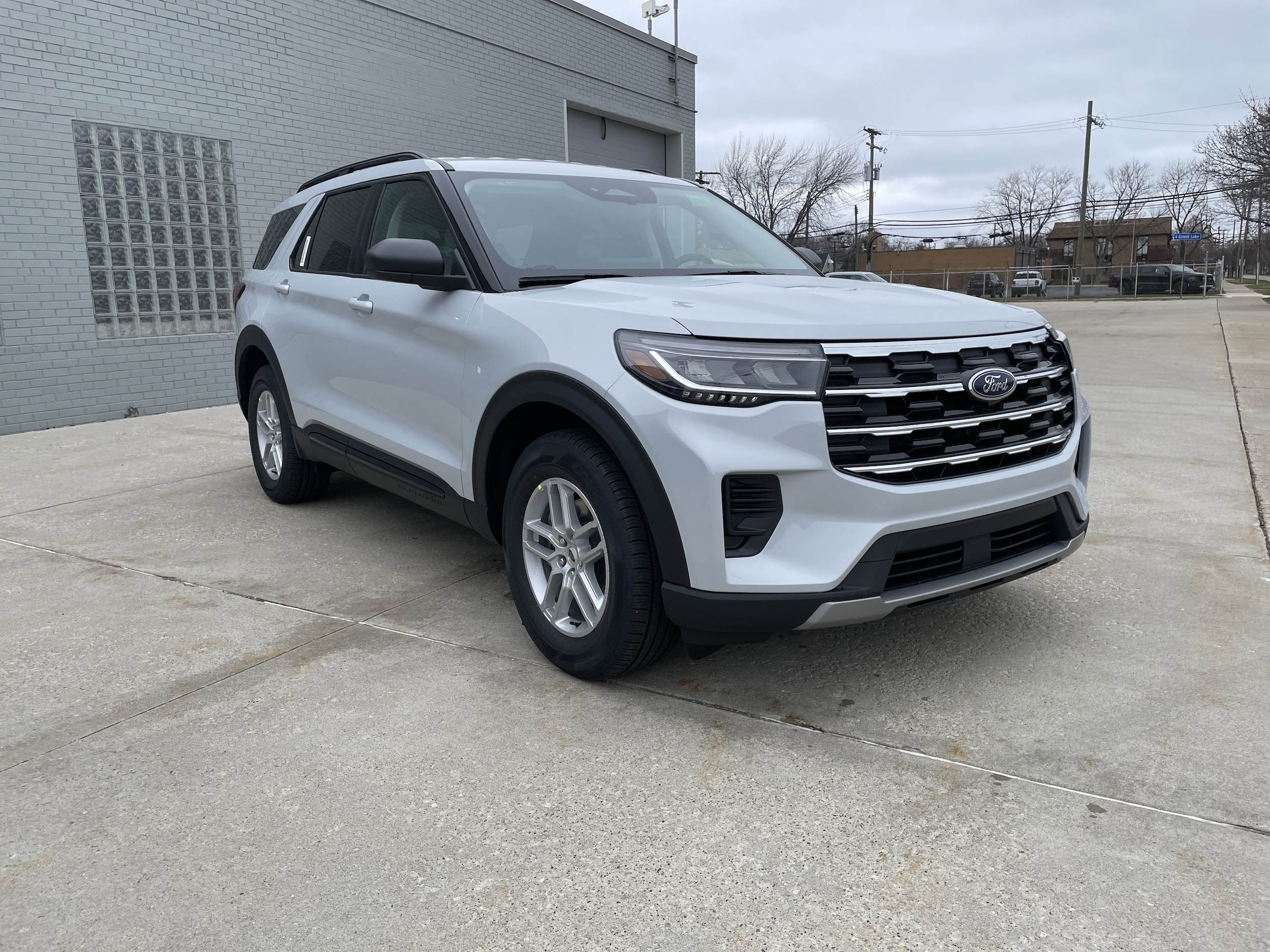 2026 Ford Explorer SUV 