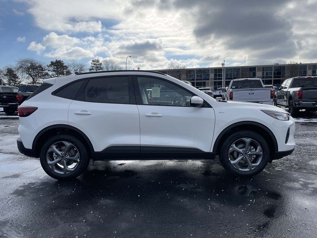 New 2026 Ford Escape ST-Line Select SUV