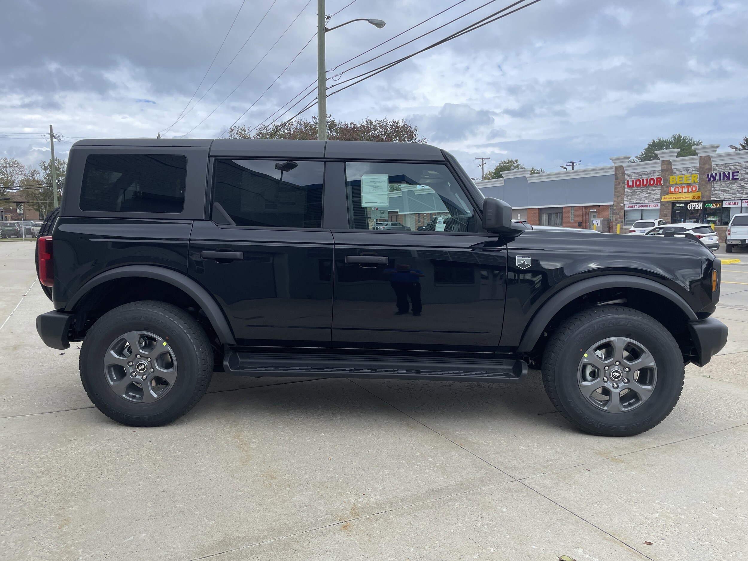 2025 Ford Bronco Big Bend photo 3