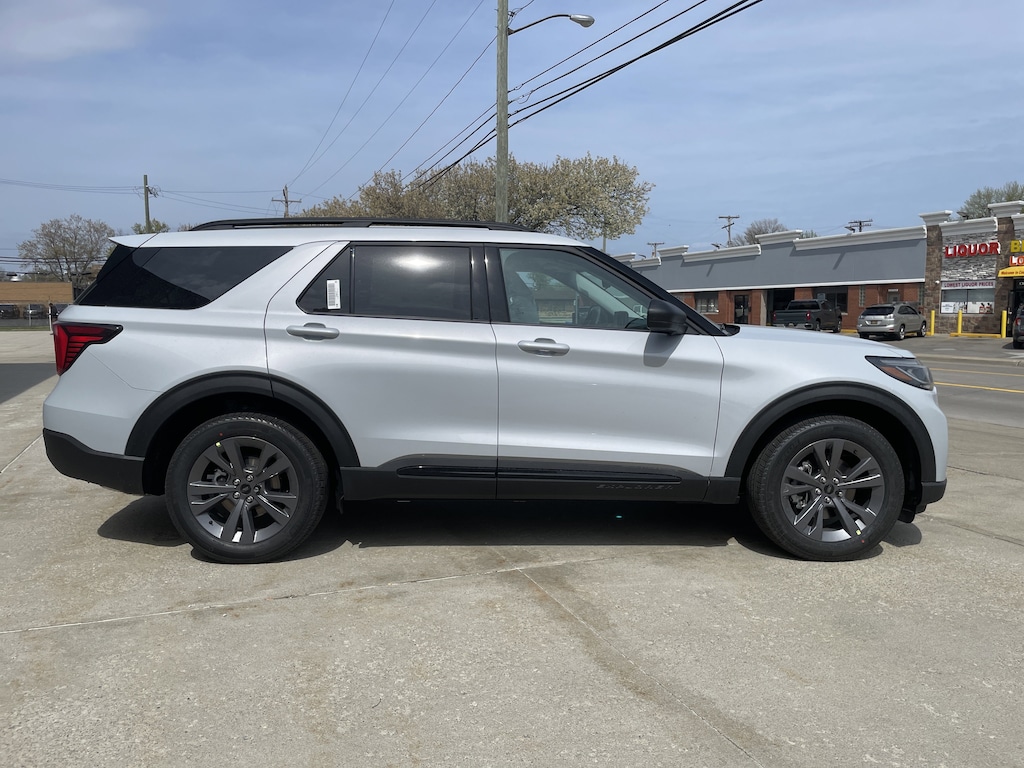 New 2026 Ford Explorer Active SUV