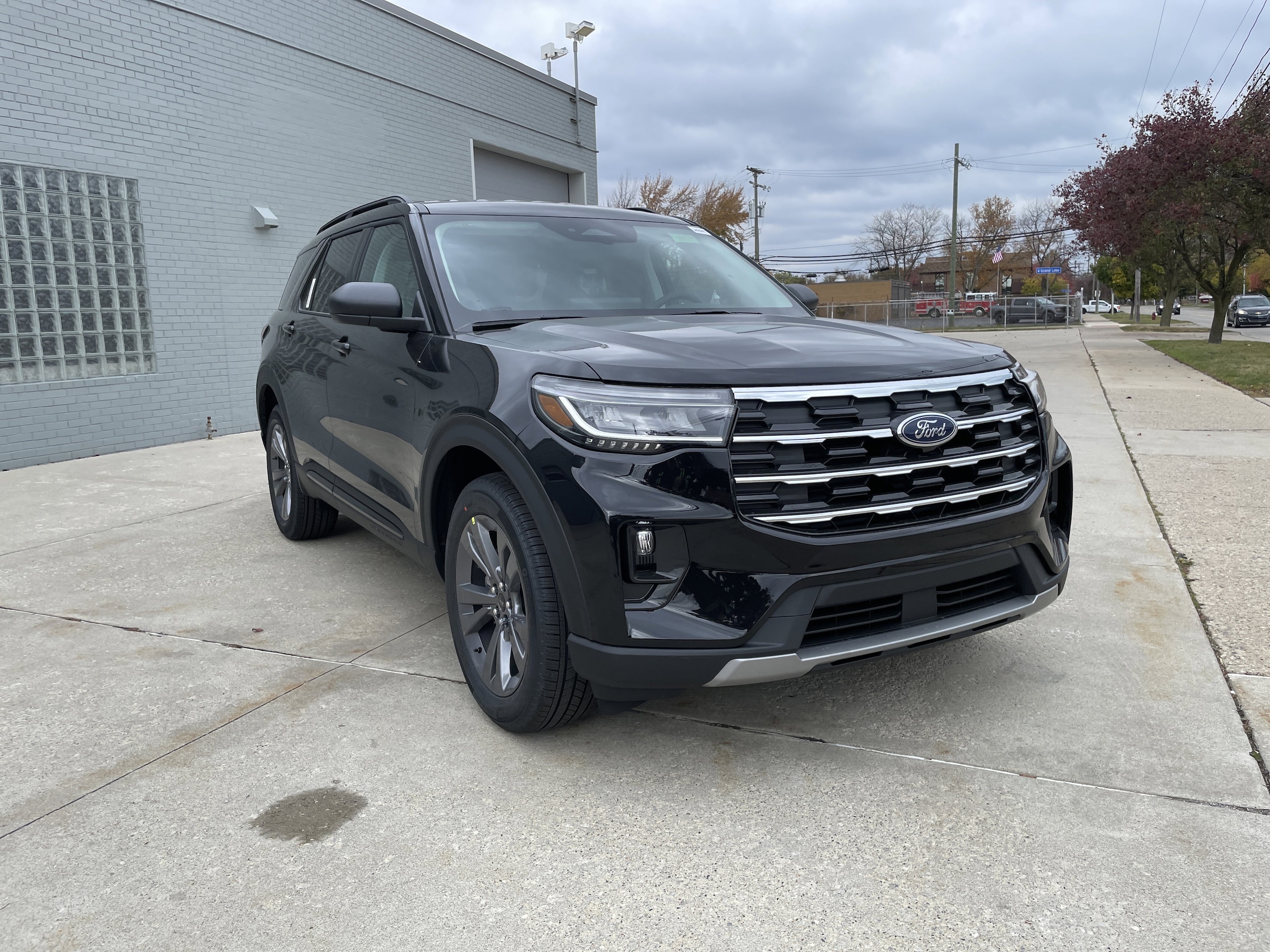 2026 Ford Explorer Active's photo