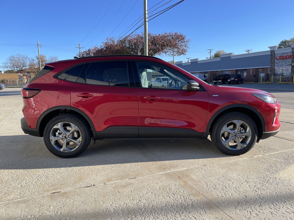 New 2026 Ford Escape ST-Line SUV