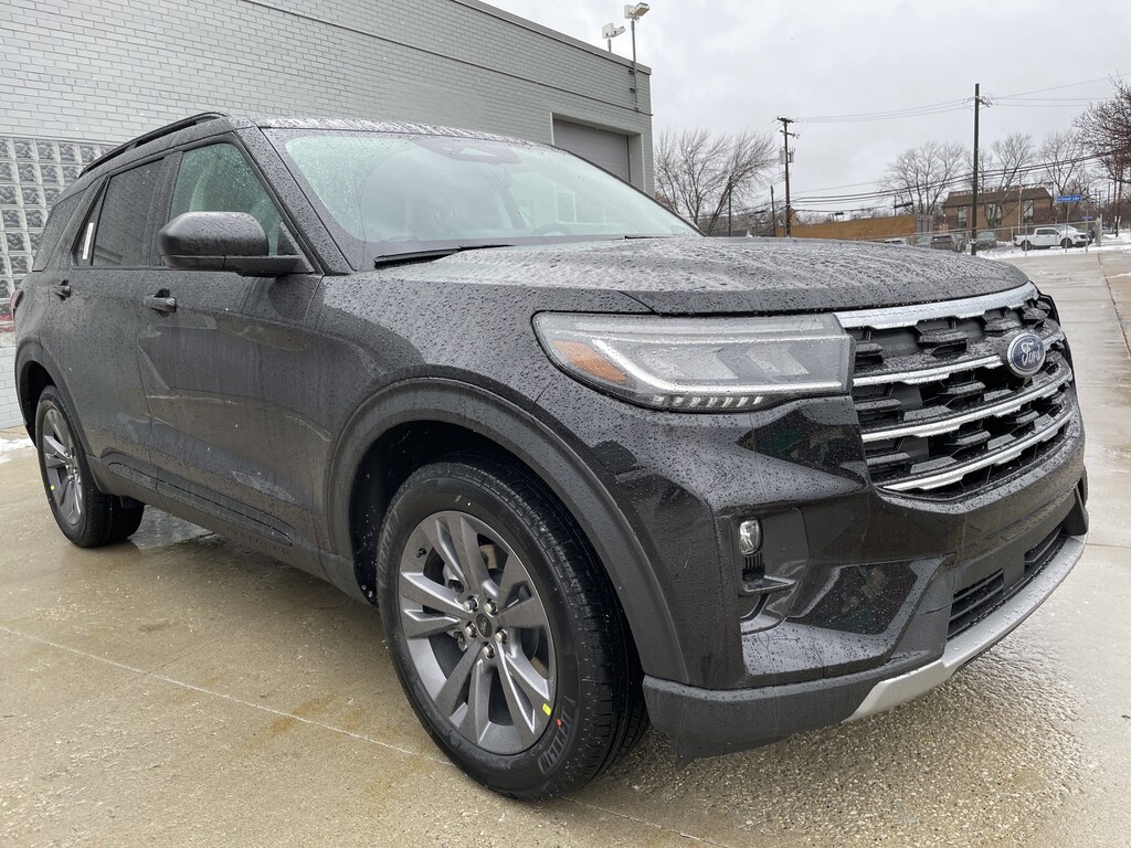 New 2026 Ford Explorer Active SUV