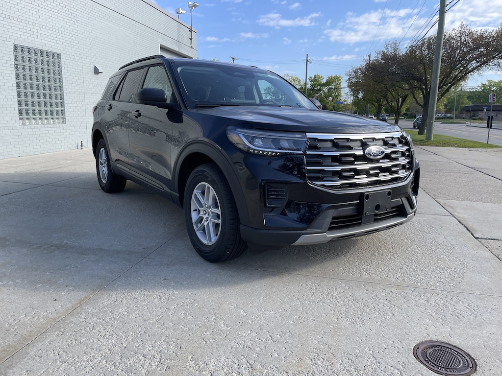 New 2026 Ford Explorer Active SUV