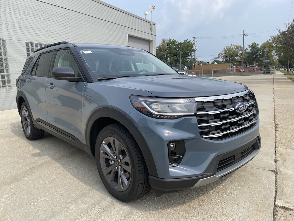 New 2026 Ford Explorer Active SUV
