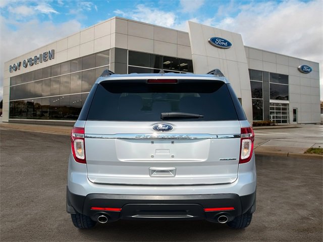 2014 Ford Explorer Base photo 4
