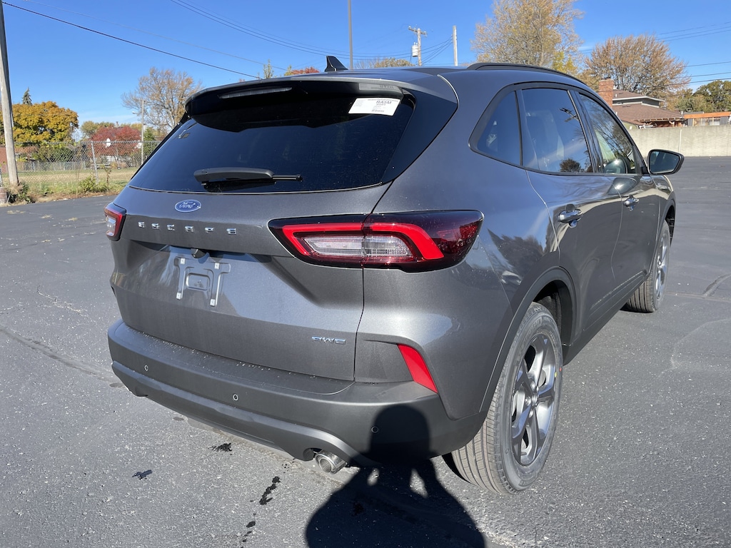New 2026 Ford Escape ST-Line SUV