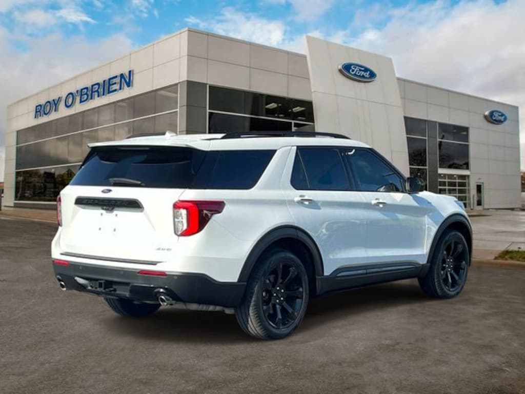 Certified 2024 Ford Explorer ST-Line SUV