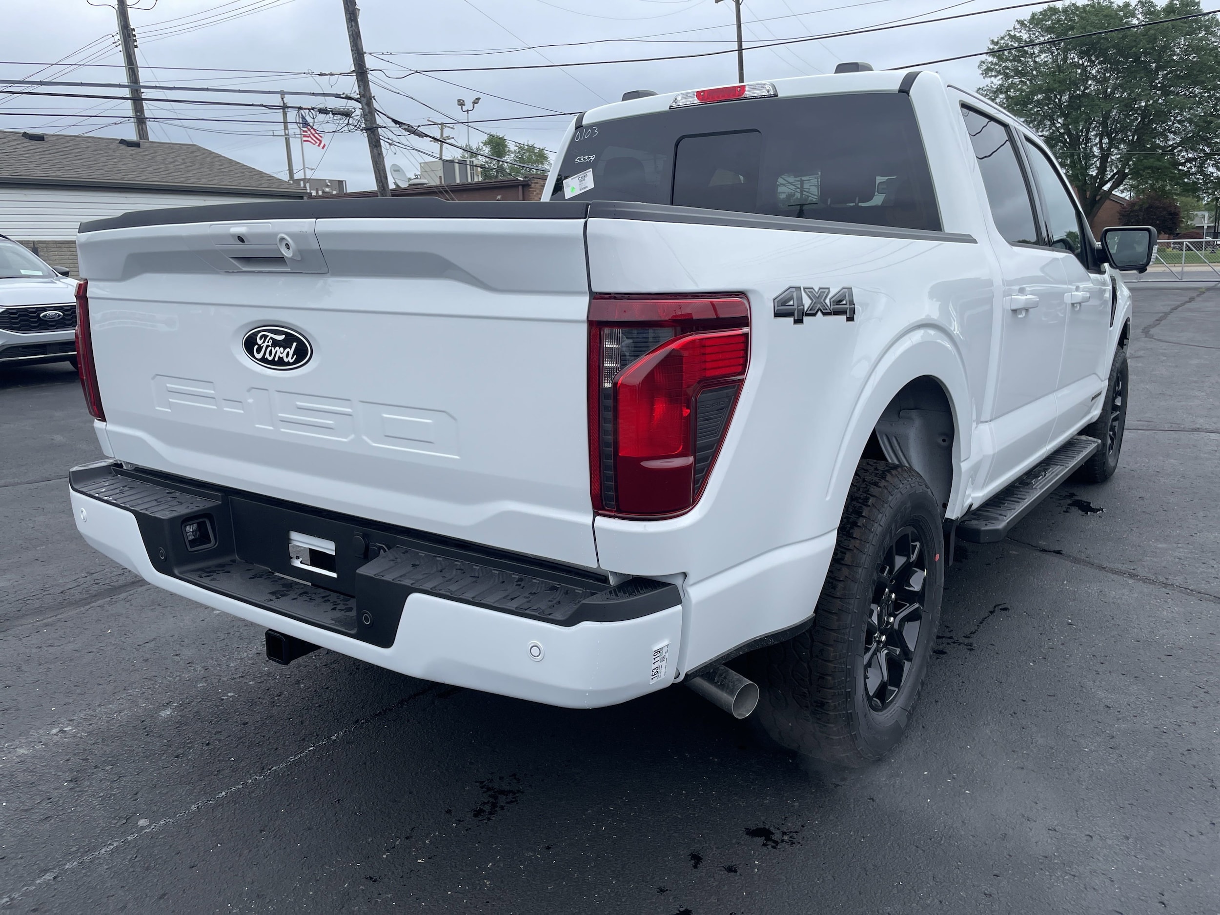 2025 Ford F-150 XLT photo 4