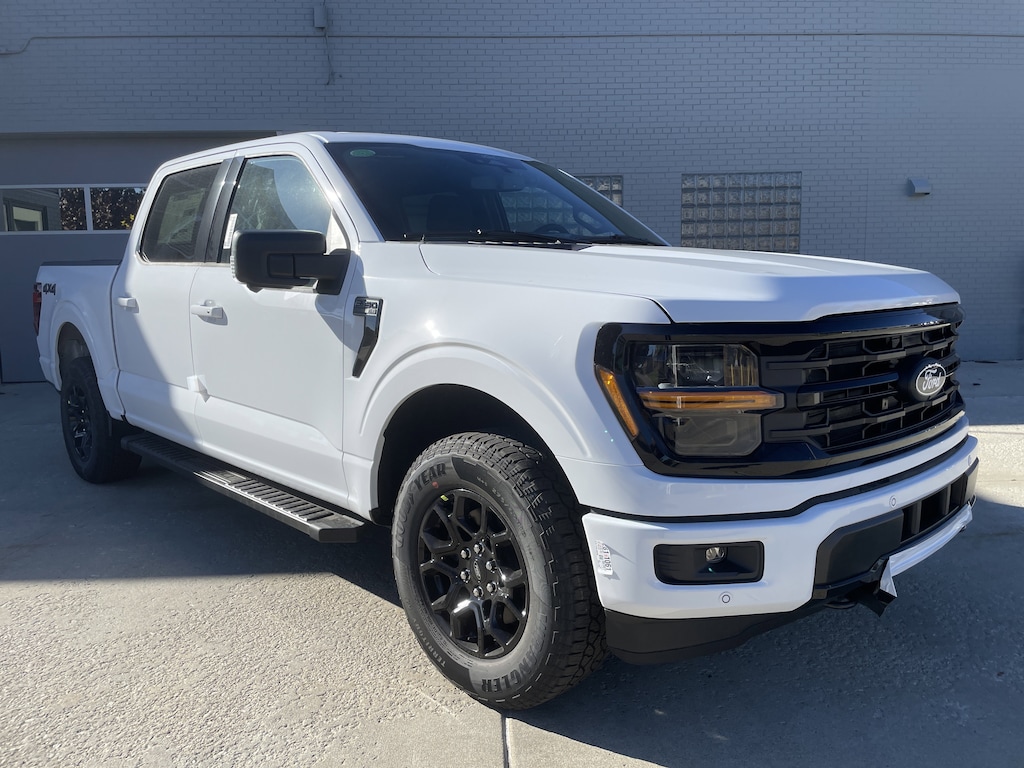 New 2025 Ford F-150 XLT TRUCK