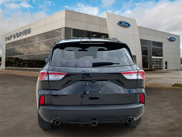 2022 Ford Escape SEL photo 3
