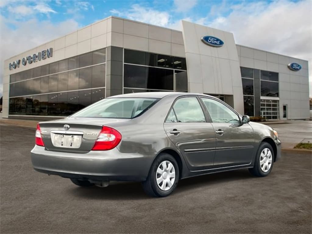 Used 2002 Toyota Camry LE Sedan