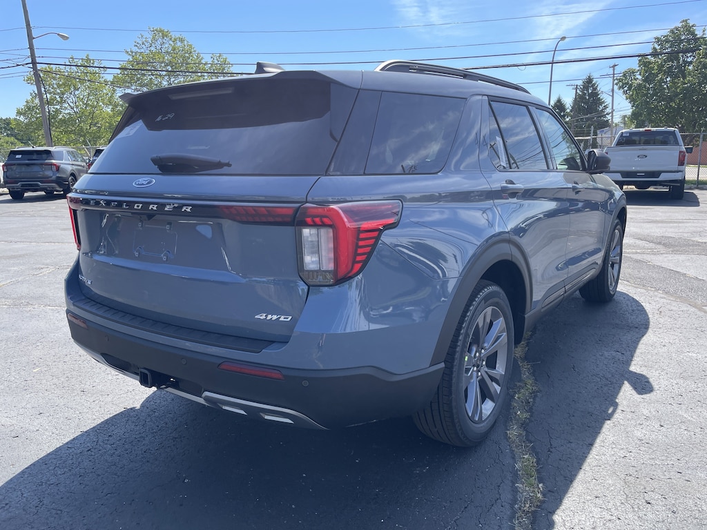 New 2026 Ford Explorer Active SUV