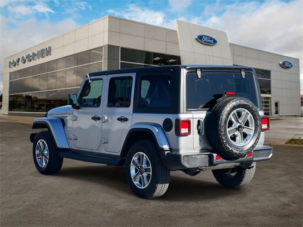 Certified 2018 Jeep Wrangler Unlimited Sahara 4x4 SUV
