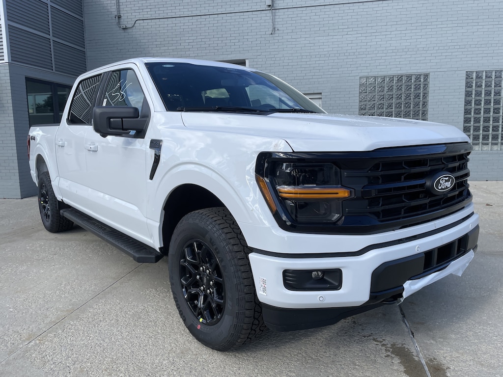 New 2025 Ford F-150 XLT TRUCK